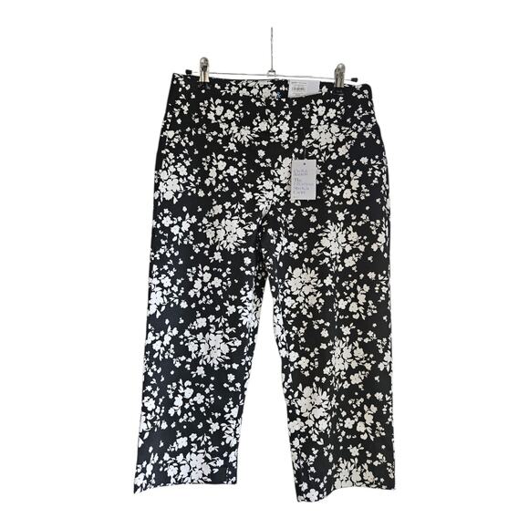Croft & Barrow NWT Womens Size 6 Petite Floral The Effortless Stretch Capri - Picture 1 of 10